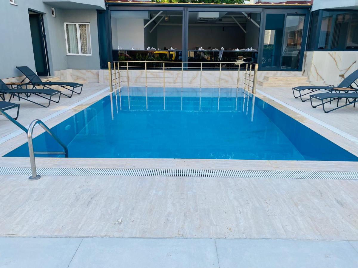 Q Business Hotels Antalya Eksteriør billede